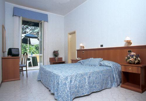 Hotel Reale Fiuggi Zimmer foto